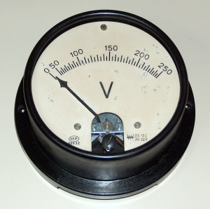 Voltmeter, 0 to 250 VCA, DEIF