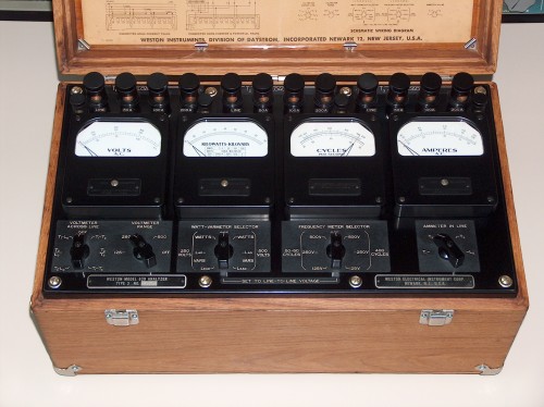 Industrial Analyzer, WESTON, Model 639