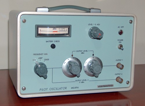 Pilot Oscillator, ANRITSU, Model MG-49A