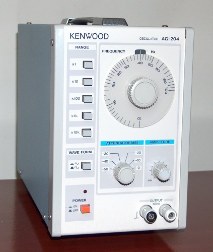 Audio Oscillator, KENWOOD, Model AG-204