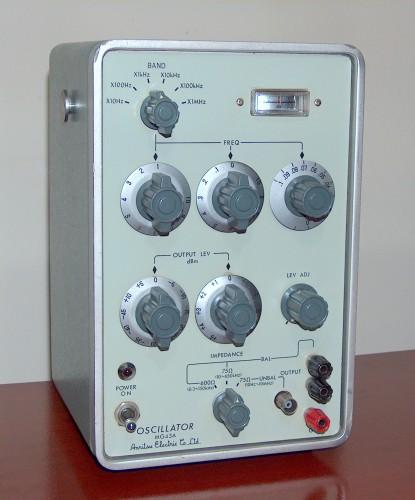 Oscillator, ANRITSU, Model MG43A