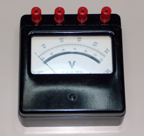 Voltmeter, xxx, Model xxx